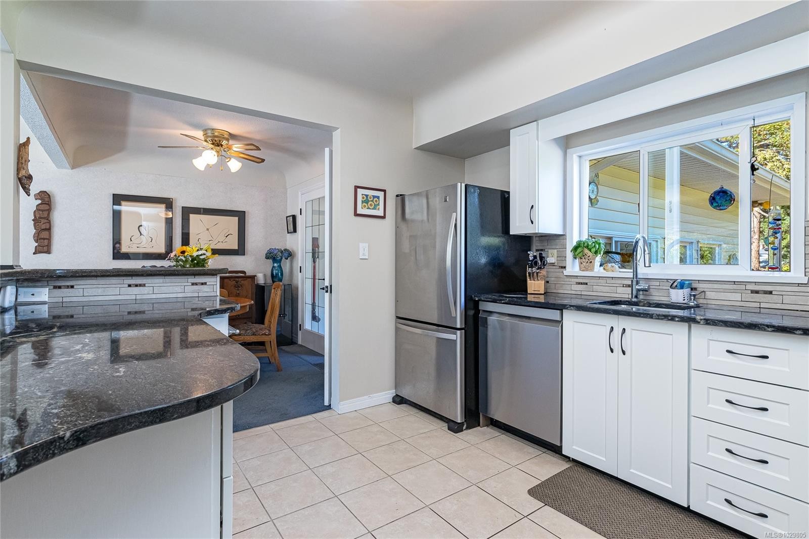 









3334


Acemink

Rd,
Colwood,




BC
V9C 2J6

