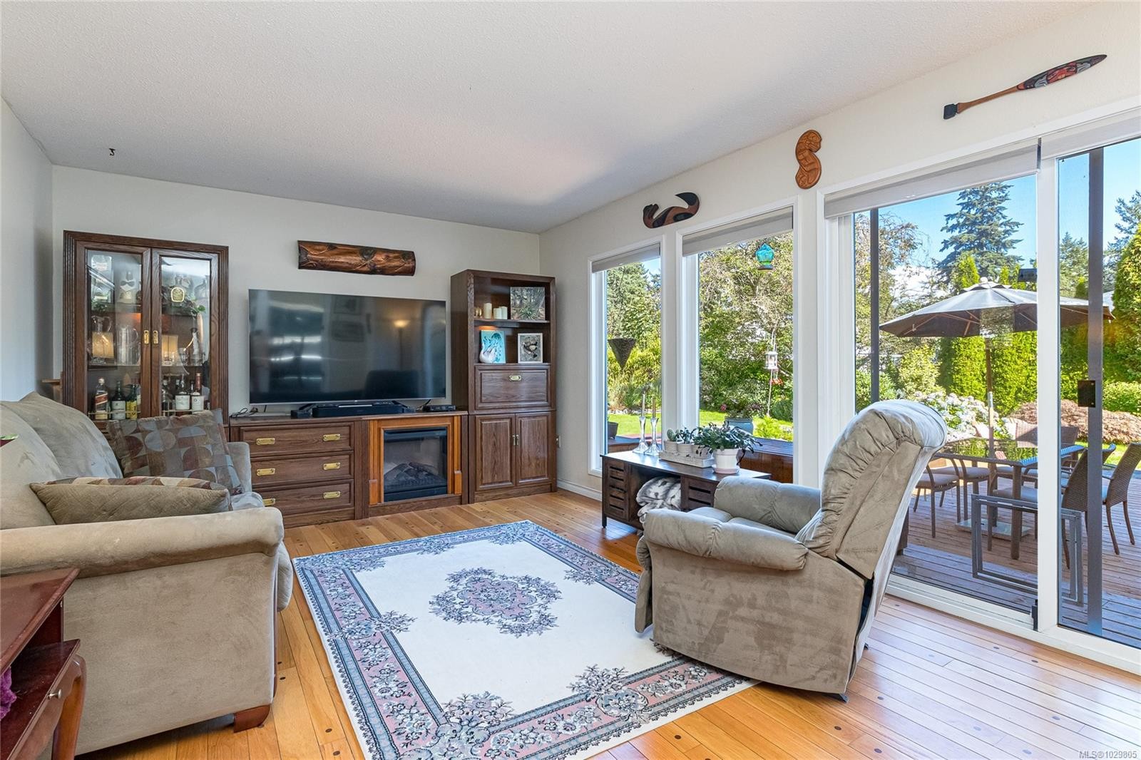 









3334


Acemink

Rd,
Colwood,




BC
V9C 2J6

