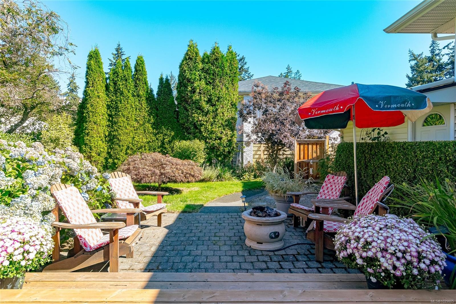 









3334


Acemink

Rd,
Colwood,




BC
V9C 2J6

