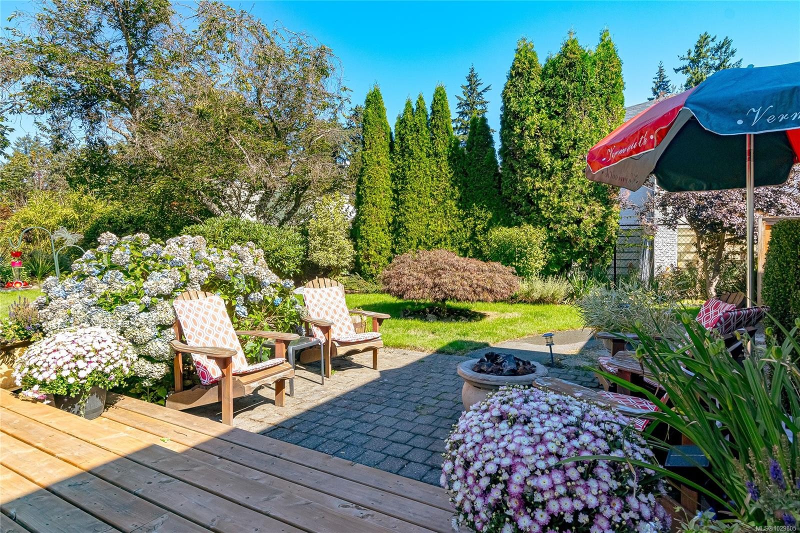 









3334


Acemink

Rd,
Colwood,




BC
V9C 2J6

