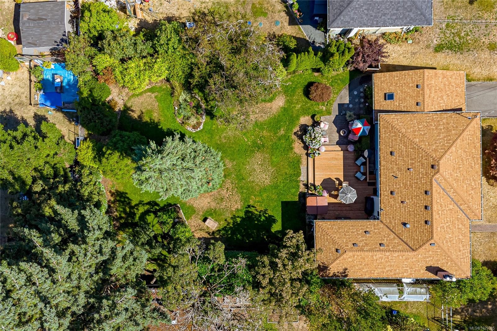 









3334


Acemink

Rd,
Colwood,




BC
V9C 2J6

