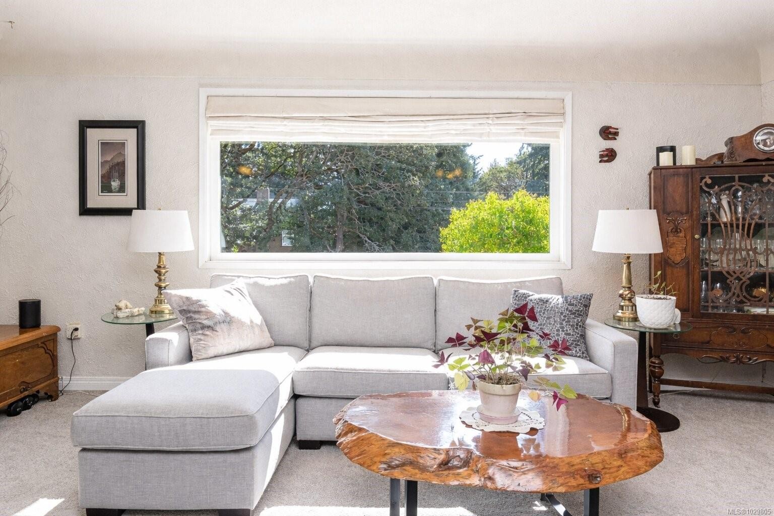 









3334


Acemink

Rd,
Colwood,




BC
V9C 2J6

