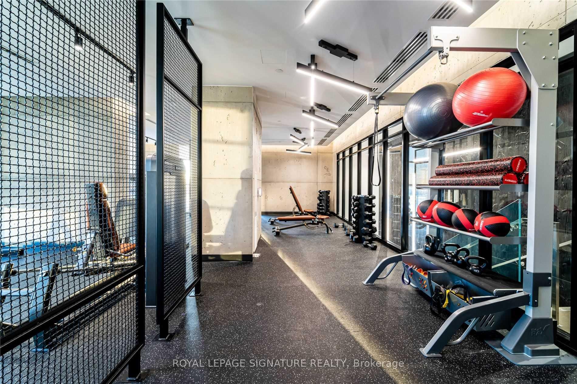 









251


Manitoba

Street, 2704,
Toronto,




ON
M8Y 0C7

