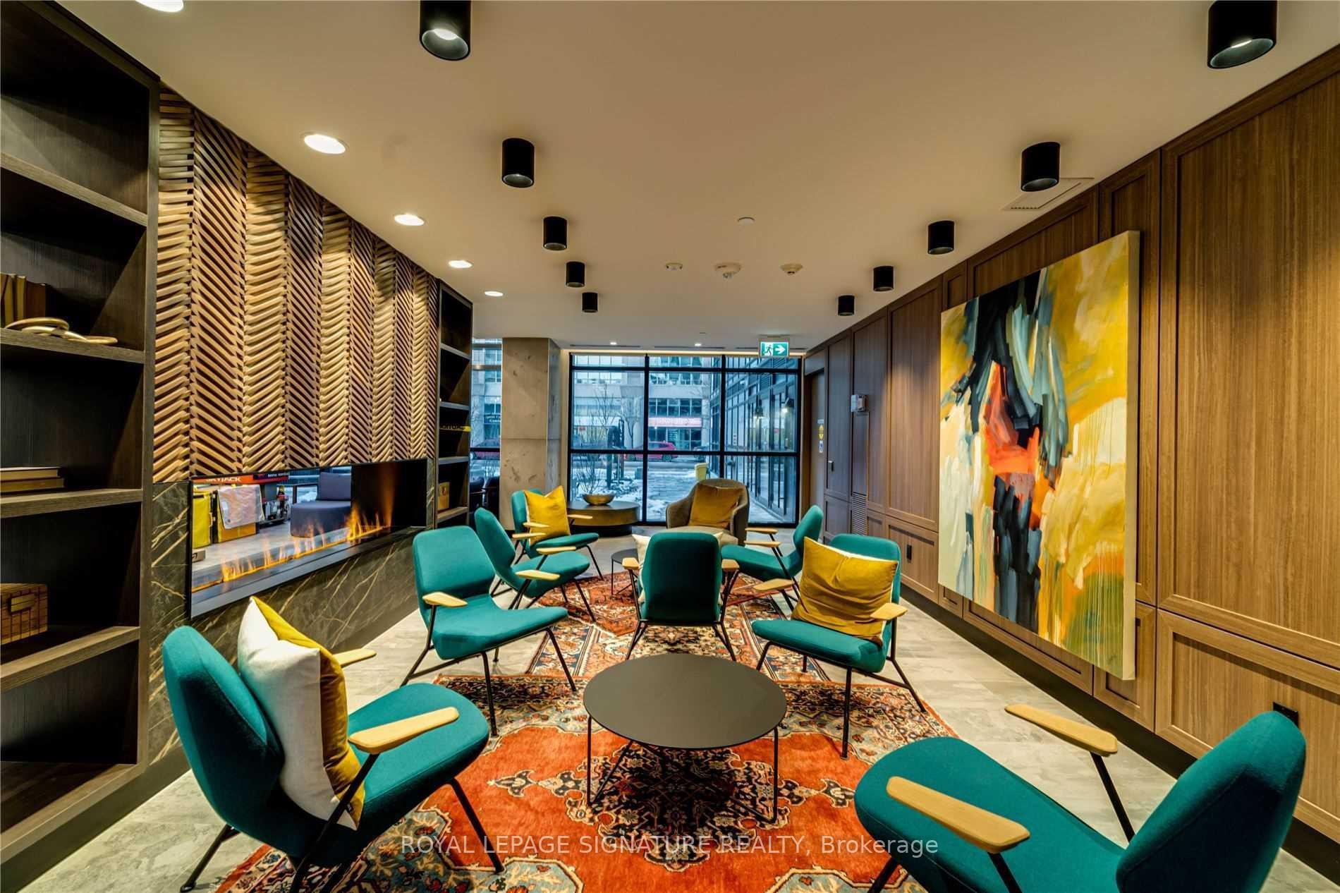 









251


Manitoba

Street, 2704,
Toronto,




ON
M8Y 0C7

