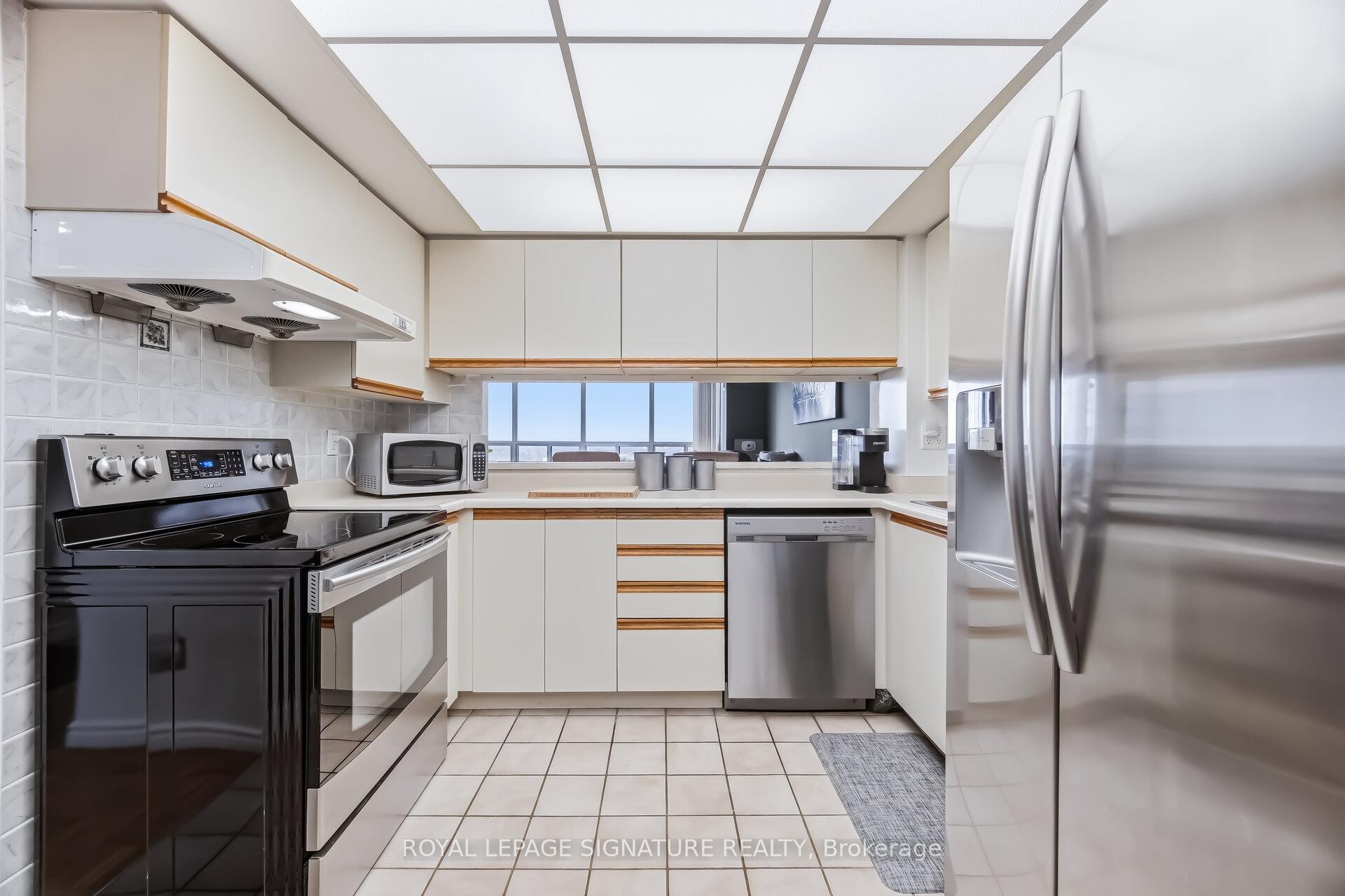 









320


Mill

Street, 1107,
Brampton,




ON
L6Y 3V2

