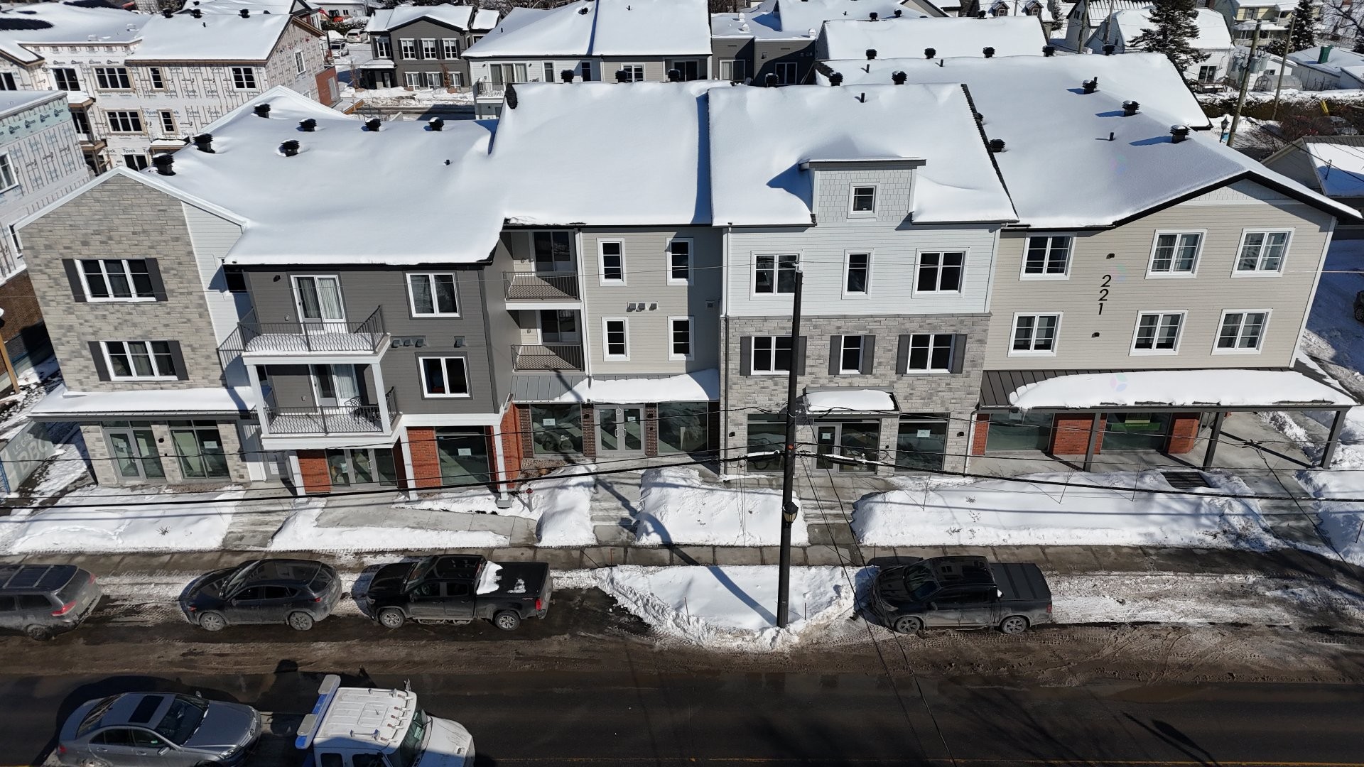 









221


Rue St-Jean-Baptiste

, 213,
Beloeil,




QC
J3G2V6


