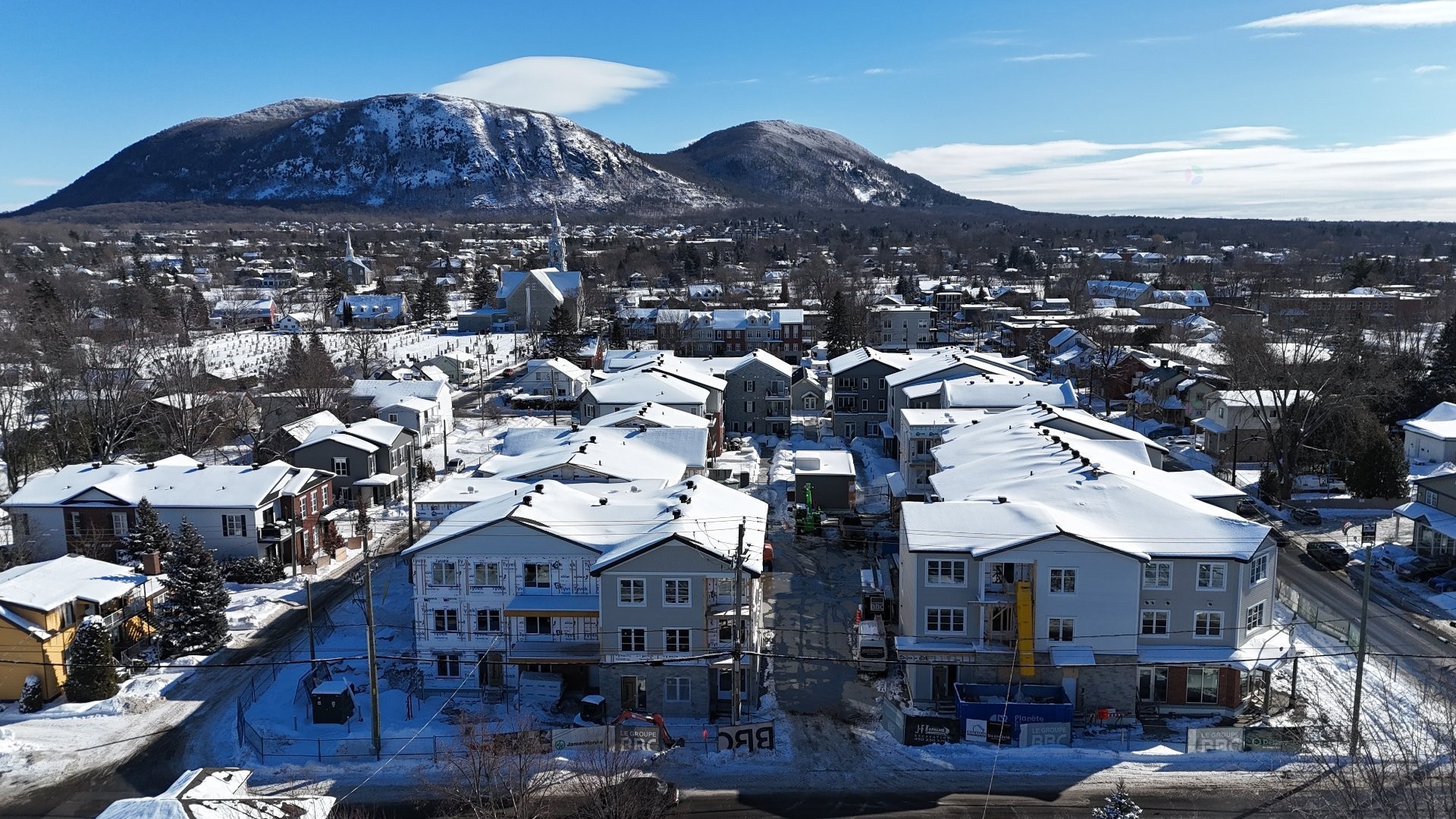 









251


Rue St-Jean-Baptiste

, 233,
Beloeil,




QC
J3G2V6

