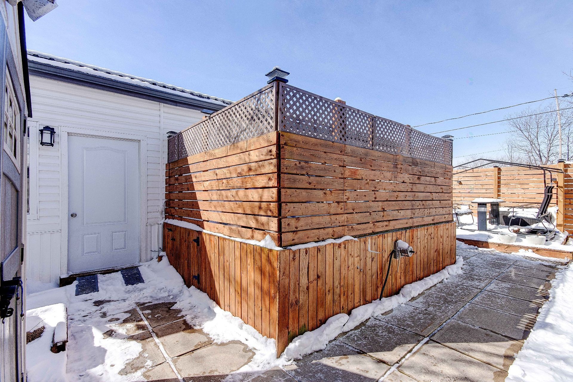 









3950


Boul. Sir-Wilfrid-Laurier

, 255,
Longueuil (Saint-Hubert),




QC
J3Y5Y9

