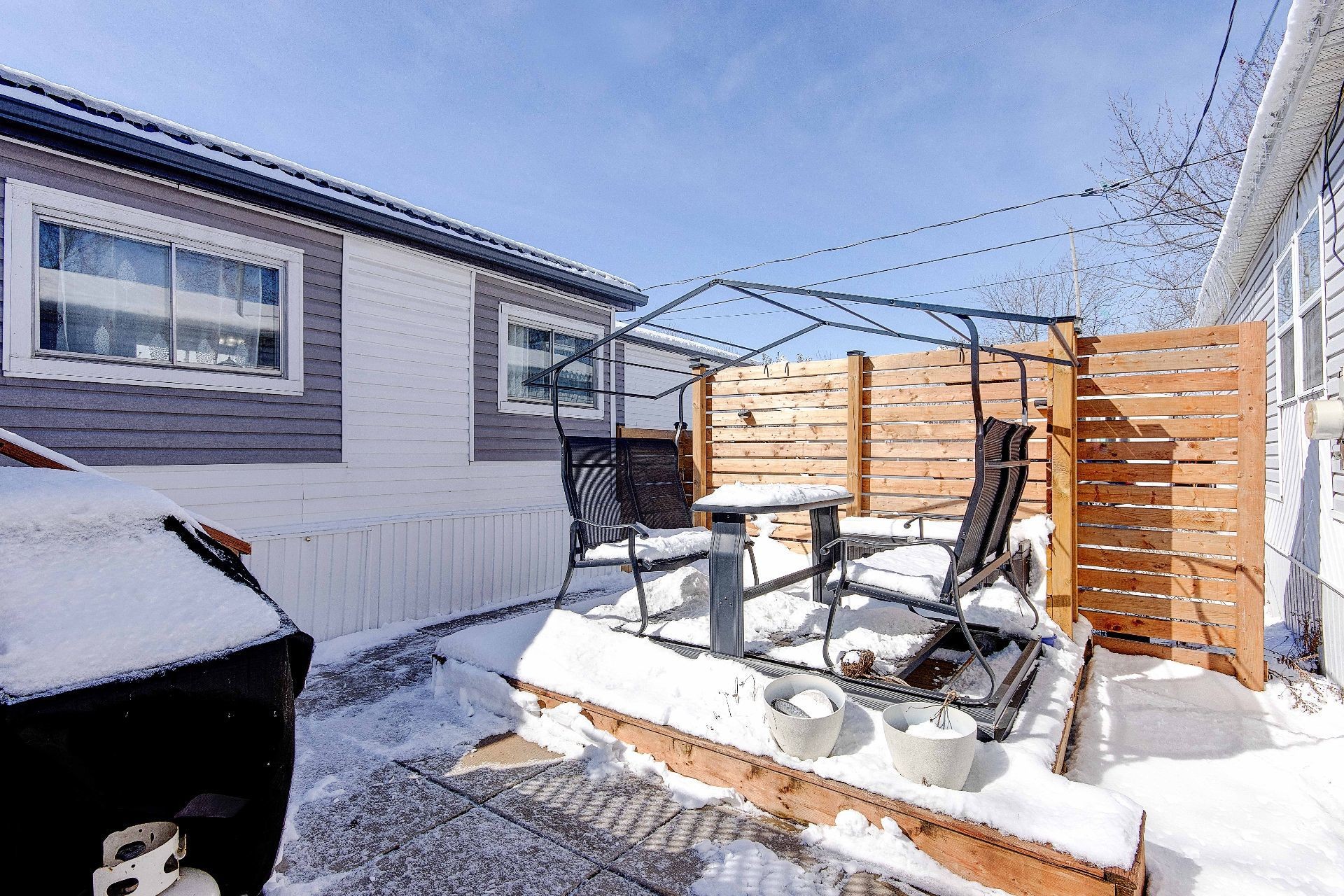 









3950


Boul. Sir-Wilfrid-Laurier

, 255,
Longueuil (Saint-Hubert),




QC
J3Y5Y9

