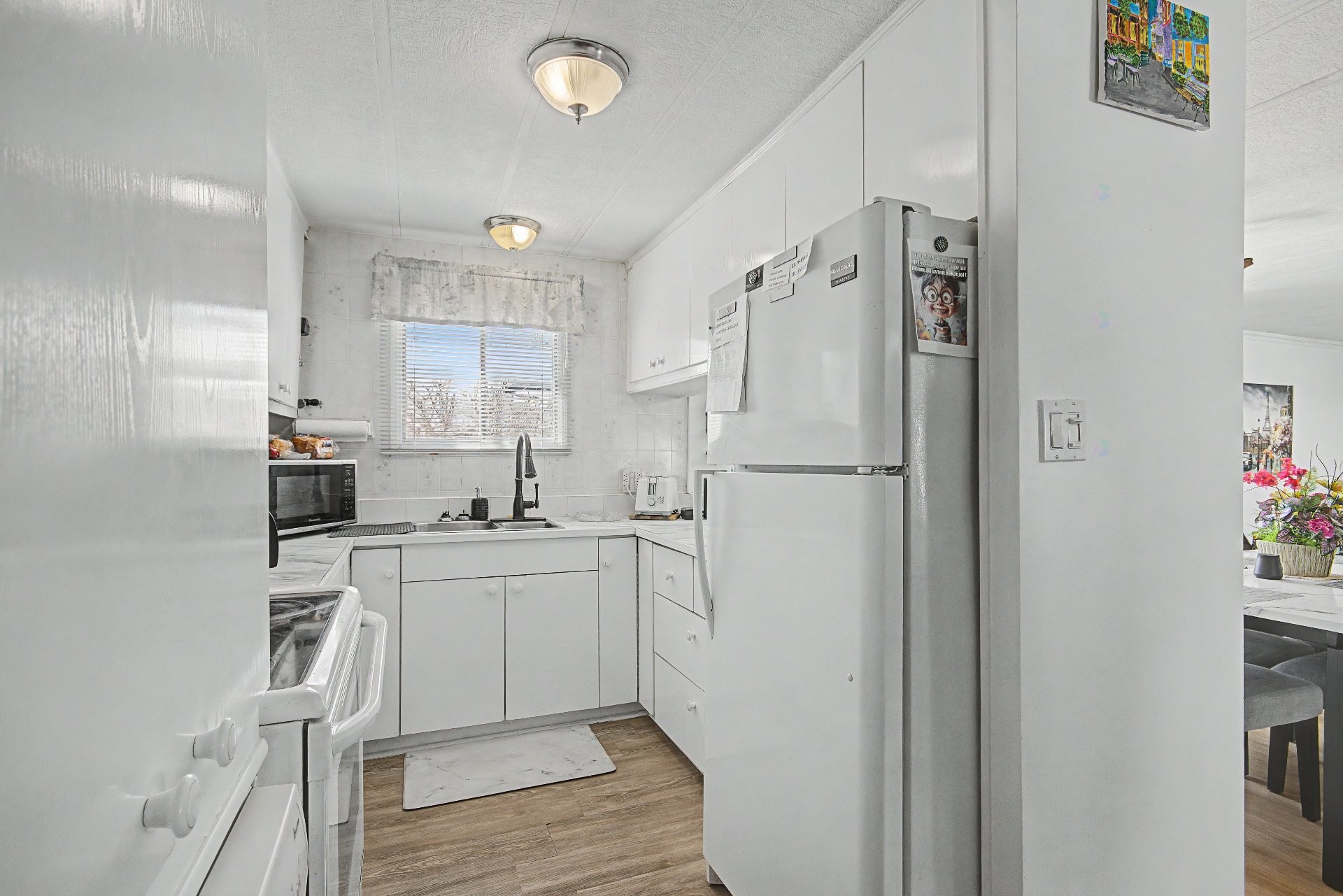 









3950


Boul. Sir-Wilfrid-Laurier

, 255,
Longueuil (Saint-Hubert),




QC
J3Y5Y9

