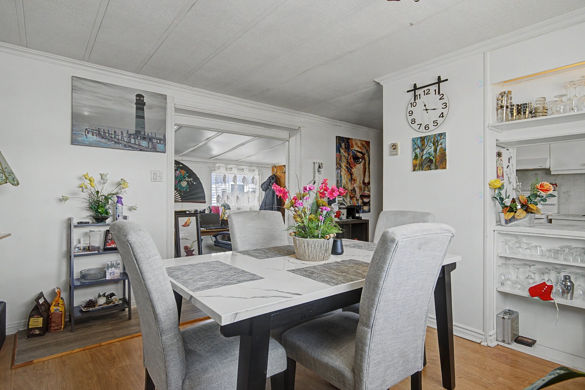 









3950


Boul. Sir-Wilfrid-Laurier

, 255,
Longueuil (Saint-Hubert),




QC
J3Y5Y9

