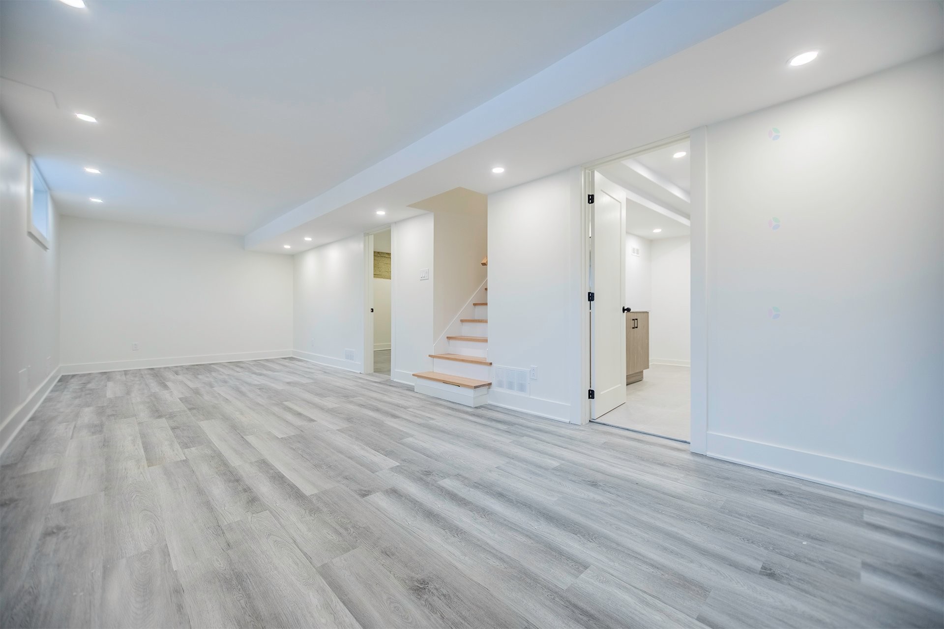









892


Rue Nicolet

,
Longueuil (Le Vieux-Longueuil),




QC
J4J4T4

