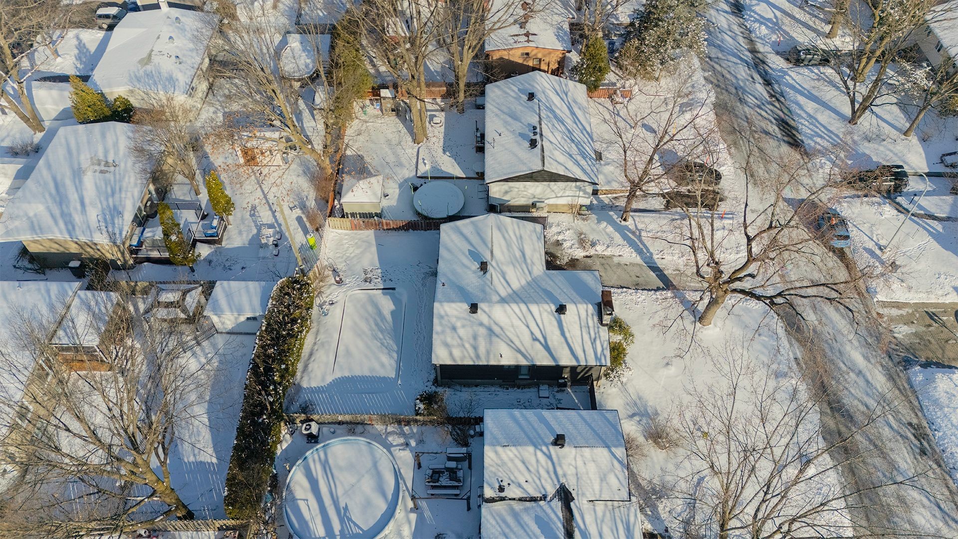 









892


Rue Nicolet

,
Longueuil (Le Vieux-Longueuil),




QC
J4J4T4

