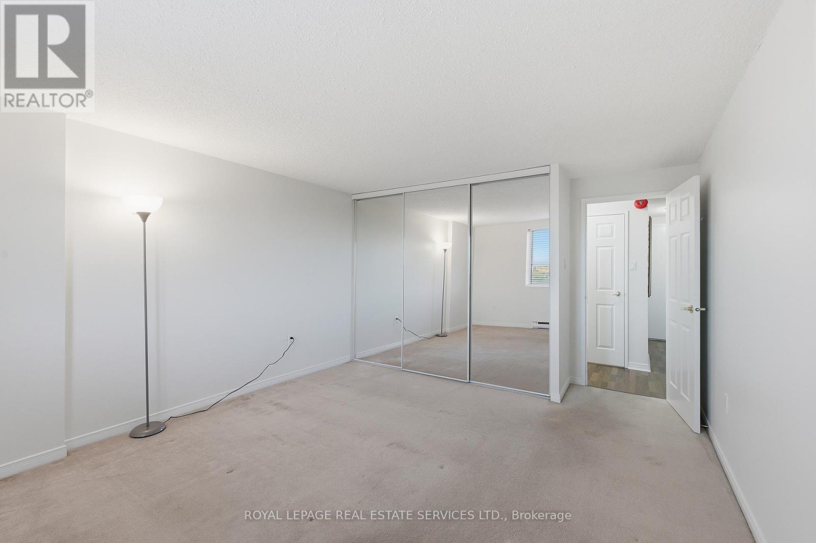 












904 - 6720 GLEN ERIN DRIVE

,
Mississauga,




Ontario
L5N3K8

