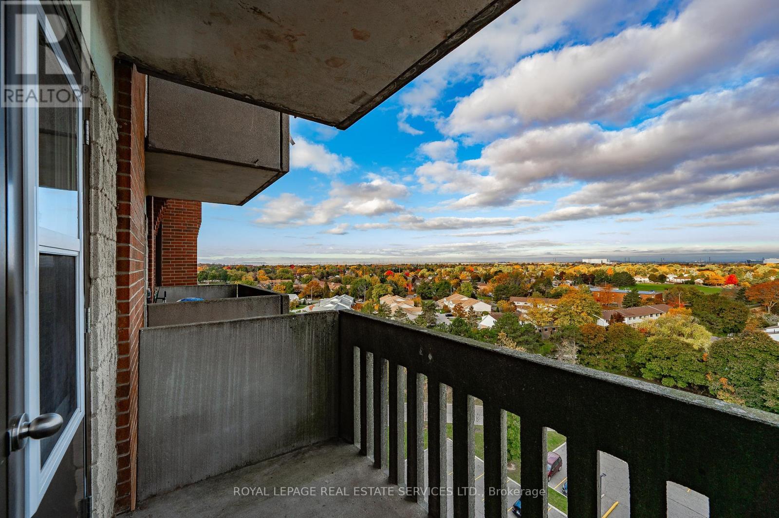 












904 - 6720 GLEN ERIN DRIVE

,
Mississauga,




Ontario
L5N3K8

