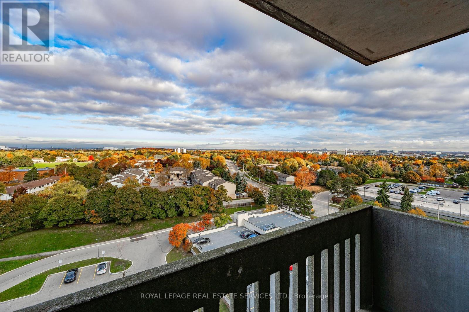 












904 - 6720 GLEN ERIN DRIVE

,
Mississauga,




Ontario
L5N3K8

