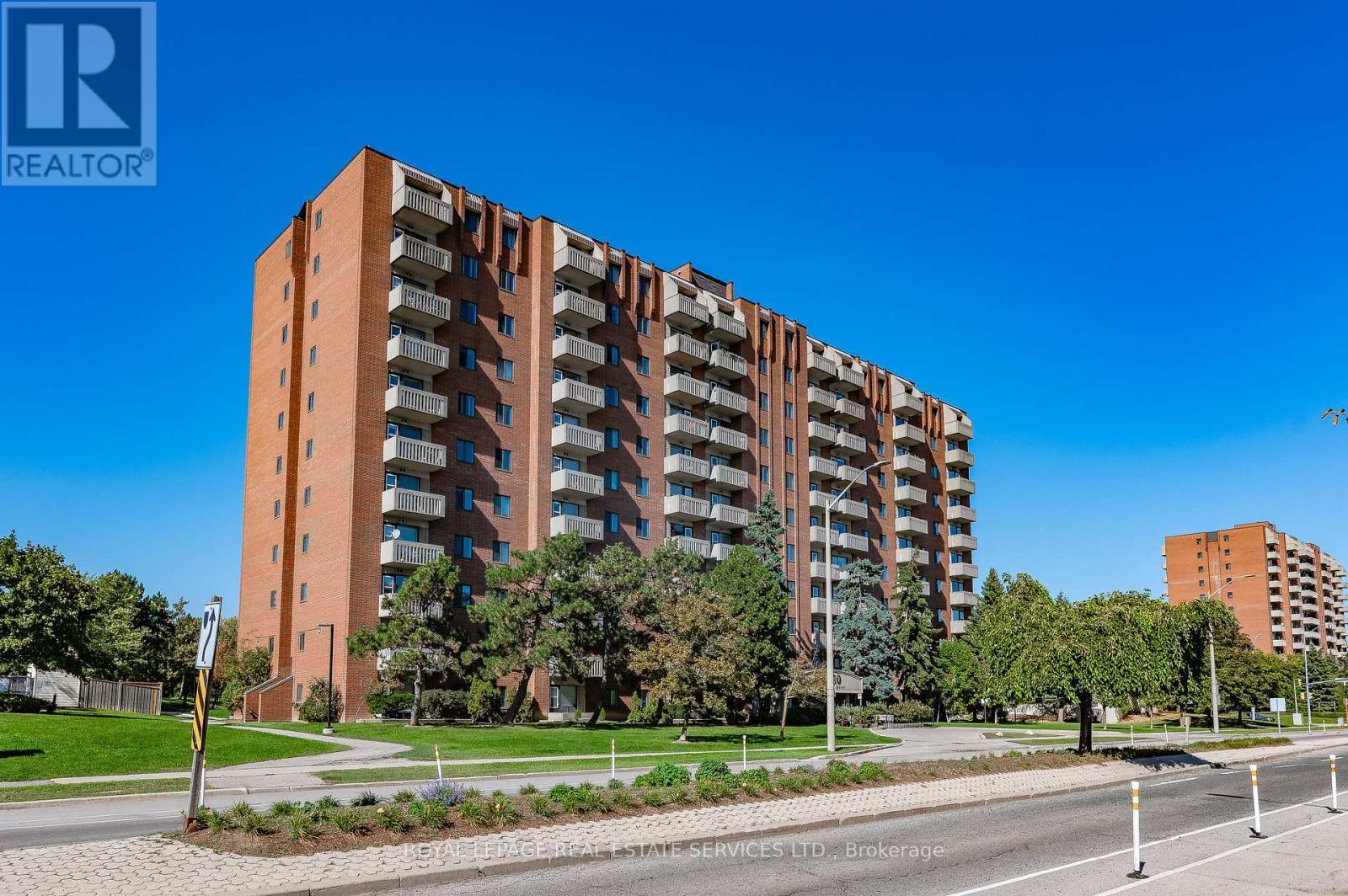 












904 - 6720 GLEN ERIN DRIVE

,
Mississauga,




Ontario
L5N3K8

