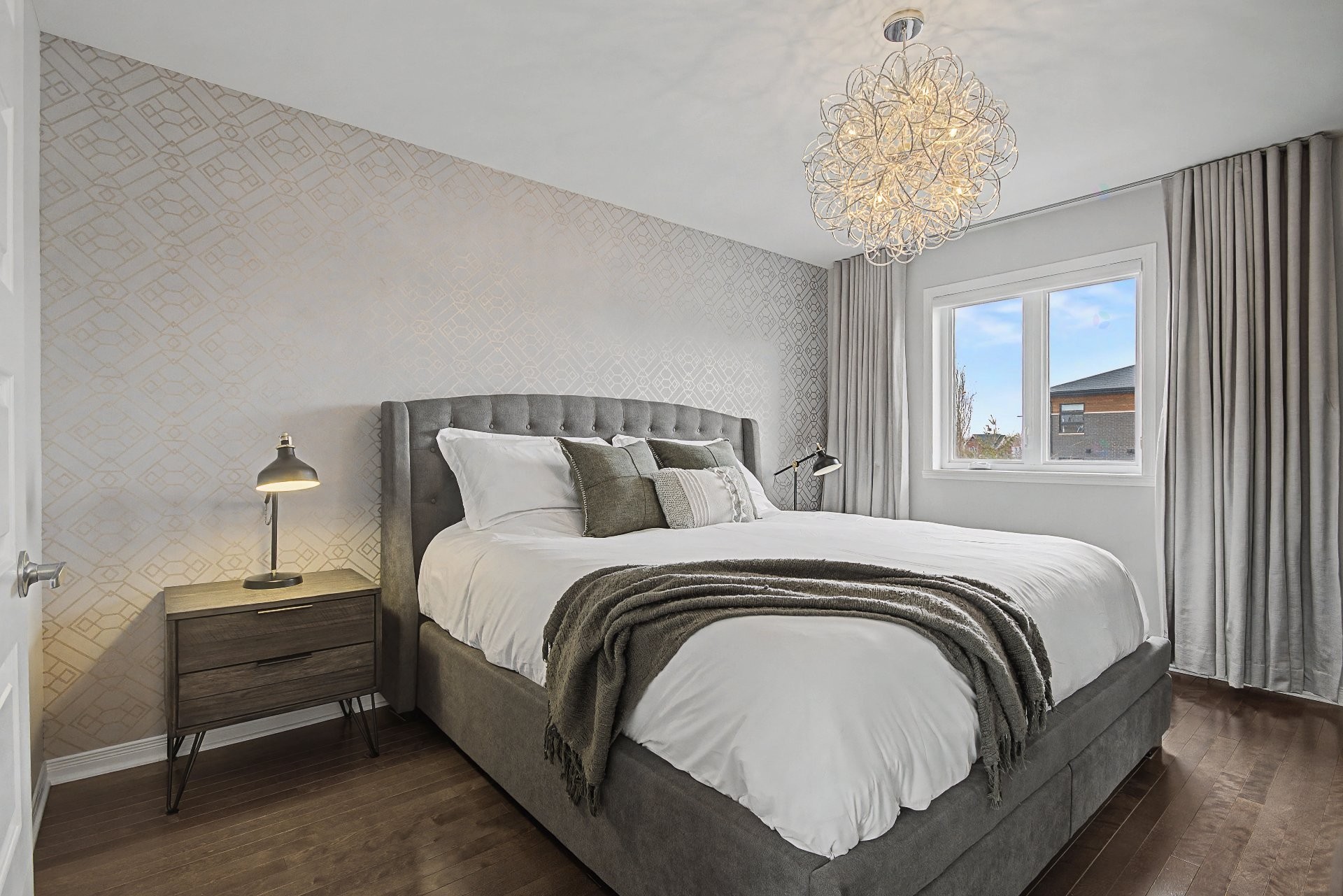 









1007


Rue des Samares

,
Longueuil (Le Vieux-Longueuil),




QC
J4M0A8

