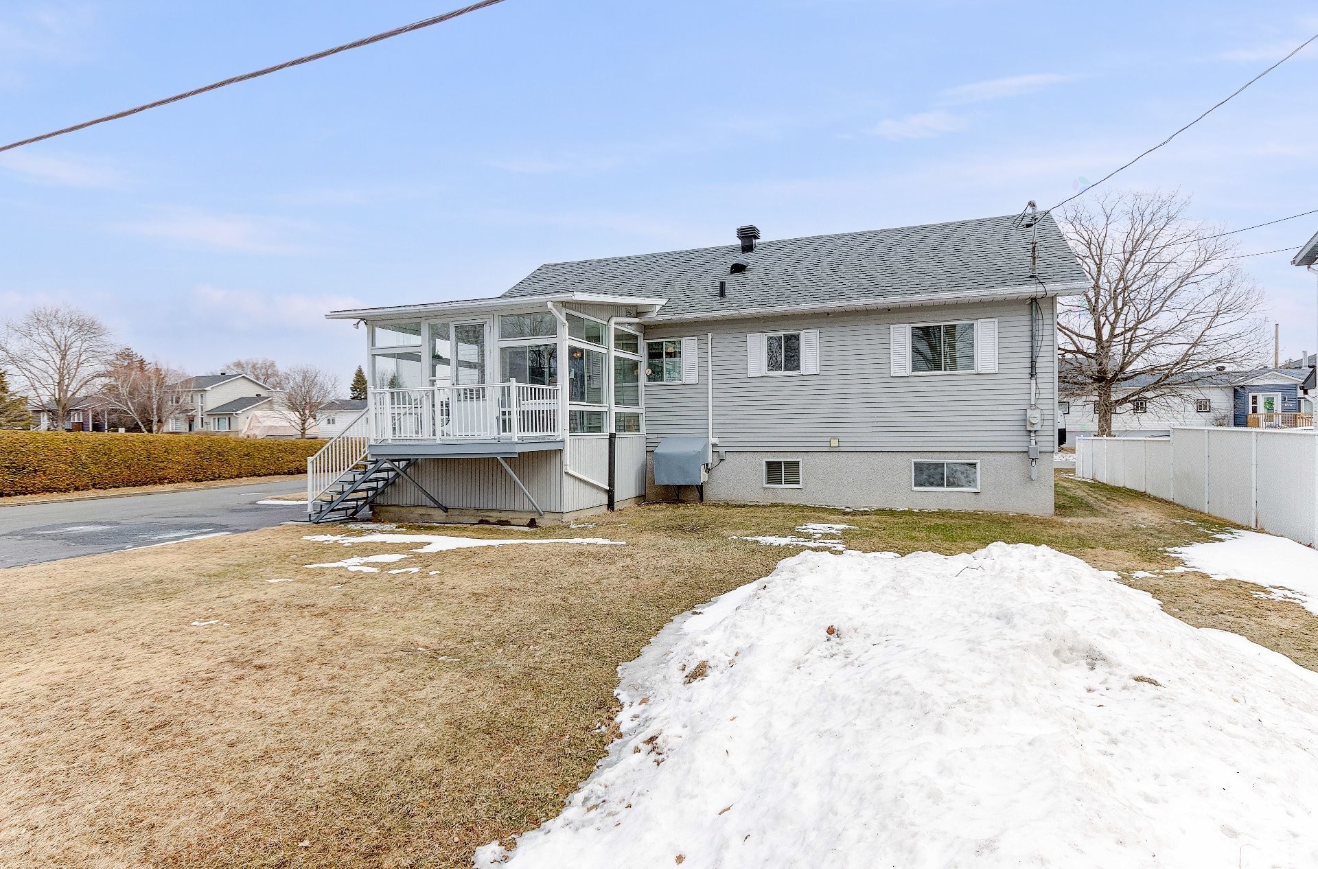 









1785


Rue du Moulin

,
Sainte-Marie-Madeleine,




QC
J0H1S0

