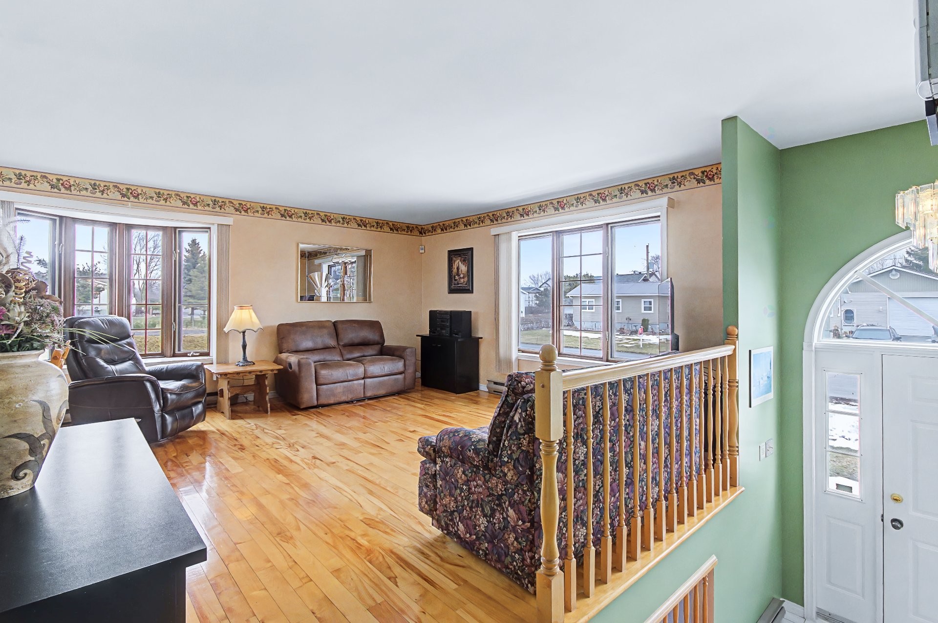 









1785


Rue du Moulin

,
Sainte-Marie-Madeleine,




QC
J0H1S0


