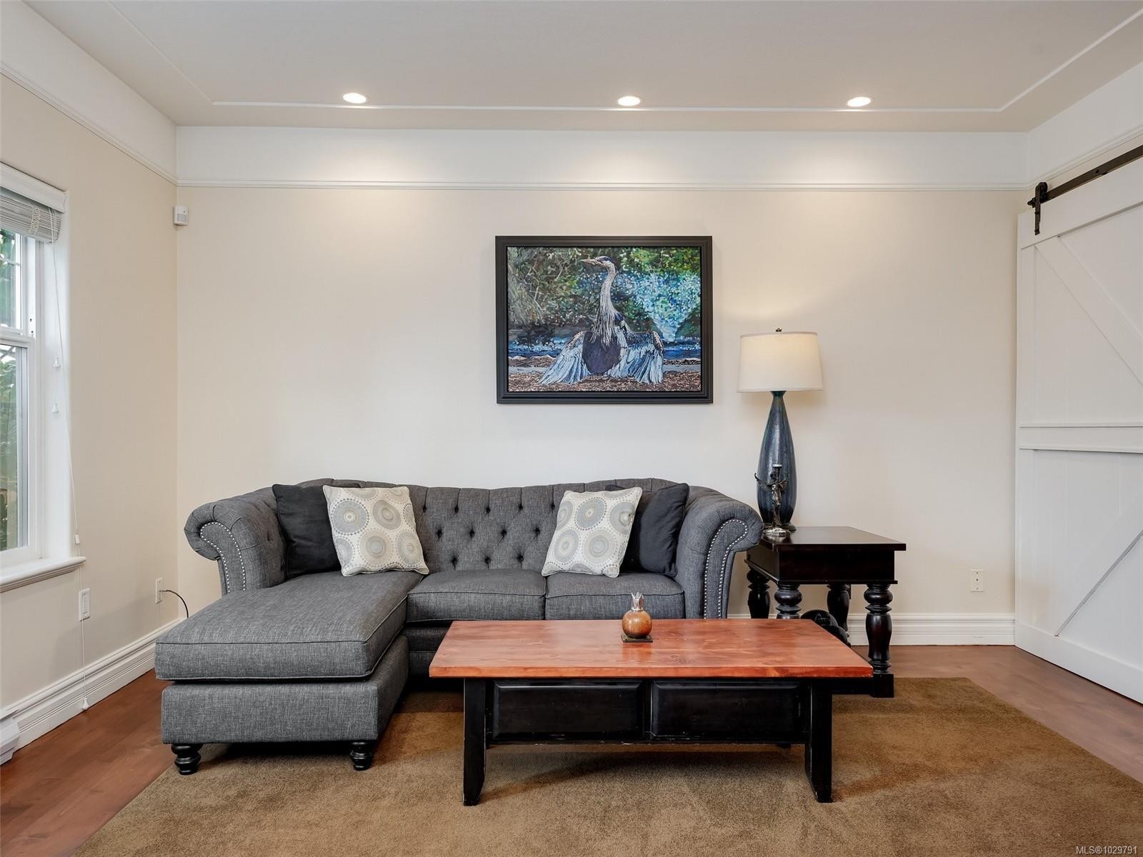 









445


Admirals

Rd, 3,
Esquimalt,




BC
V9A 2N2

