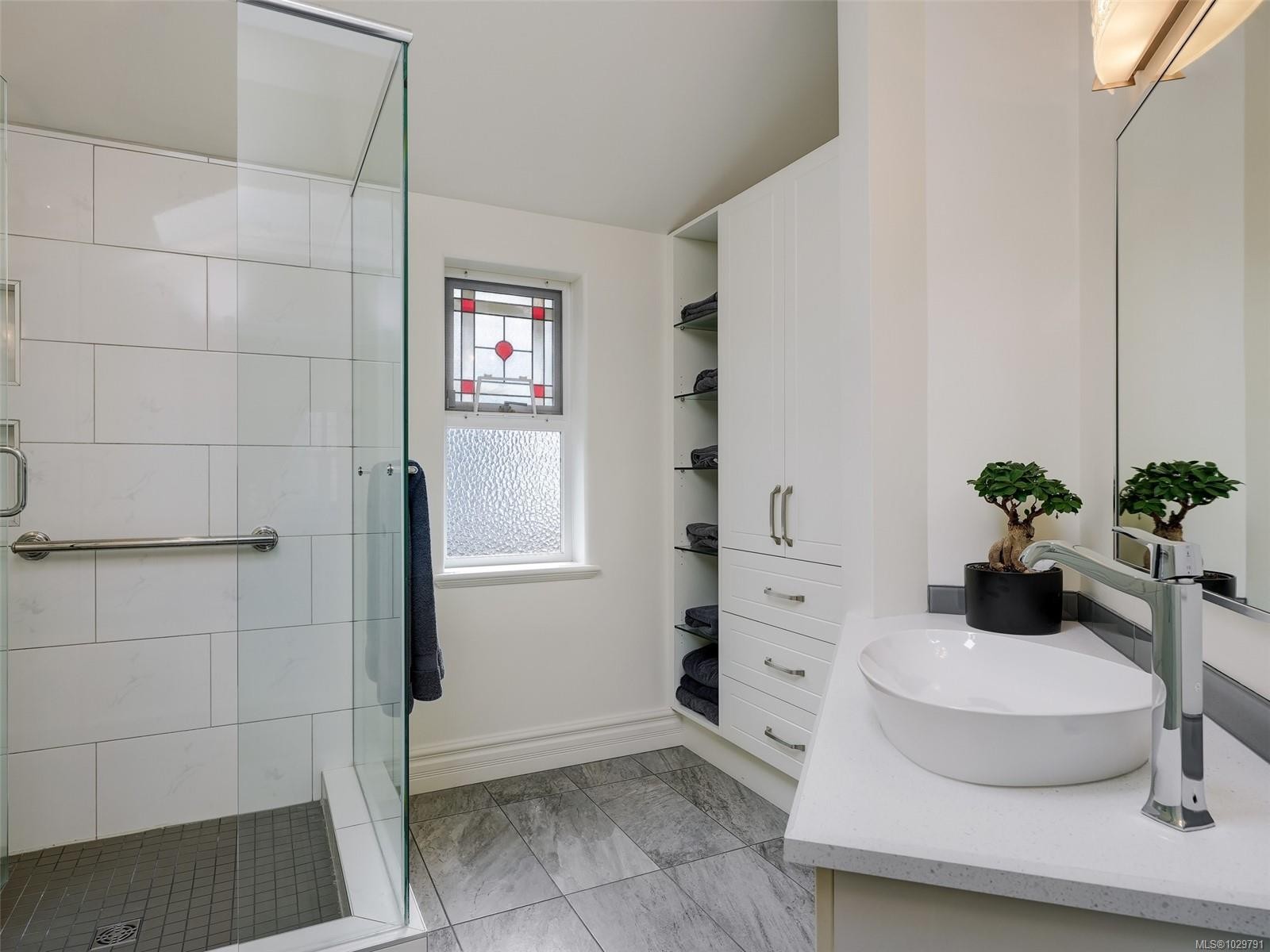 









445


Admirals

Rd, 3,
Esquimalt,




BC
V9A 2N2

