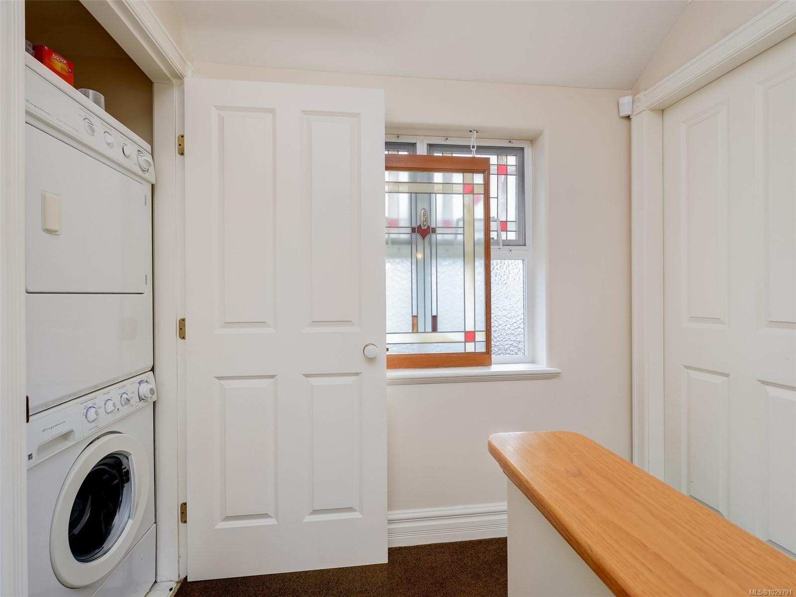 









445


Admirals

Rd, 3,
Esquimalt,




BC
V9A 2N2

