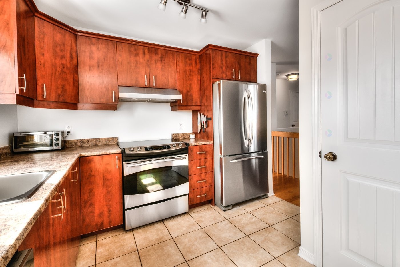 









300


Rue Ravel

,
Saint-Jean-sur-Richelieu,




QC
J3B0A3

