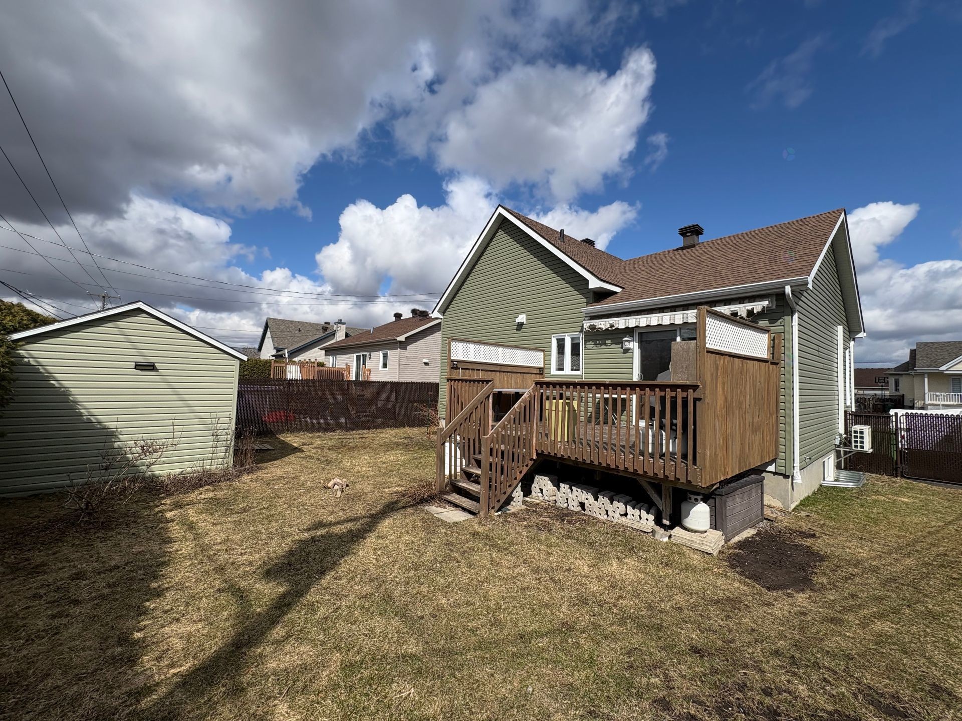 









300


Rue Ravel

,
Saint-Jean-sur-Richelieu,




QC
J3B0A3

