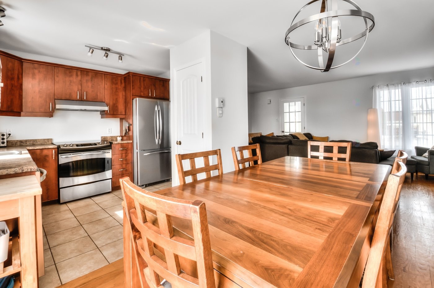 









300


Rue Ravel

,
Saint-Jean-sur-Richelieu,




QC
J3B0A3

