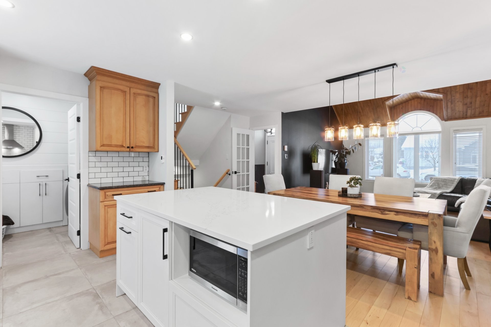 









419


Rue des Chênes

,
Beauharnois,




QC
J6N3T9

