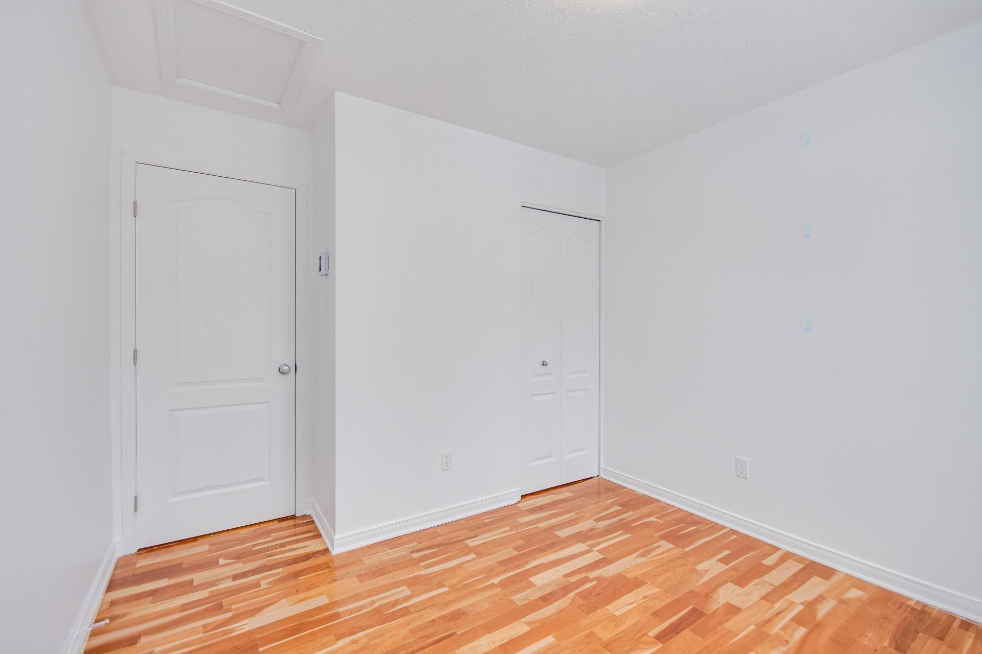 









185


Rue des Balbuzards

,
Gatineau (Masson-Angers),




QC
J8M1J2

