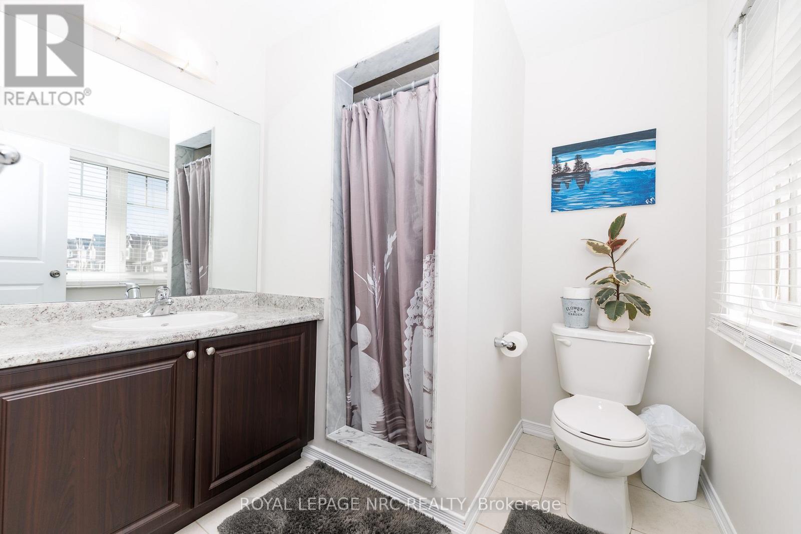 












7794 WHITE PINE CRESCENT

,
Niagara Falls (Brown),




Ontario
L2H3R4


