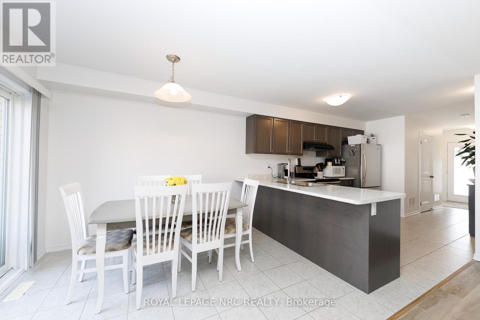 












7794 WHITE PINE CRESCENT

,
Niagara Falls (Brown),




Ontario
L2H3R4


