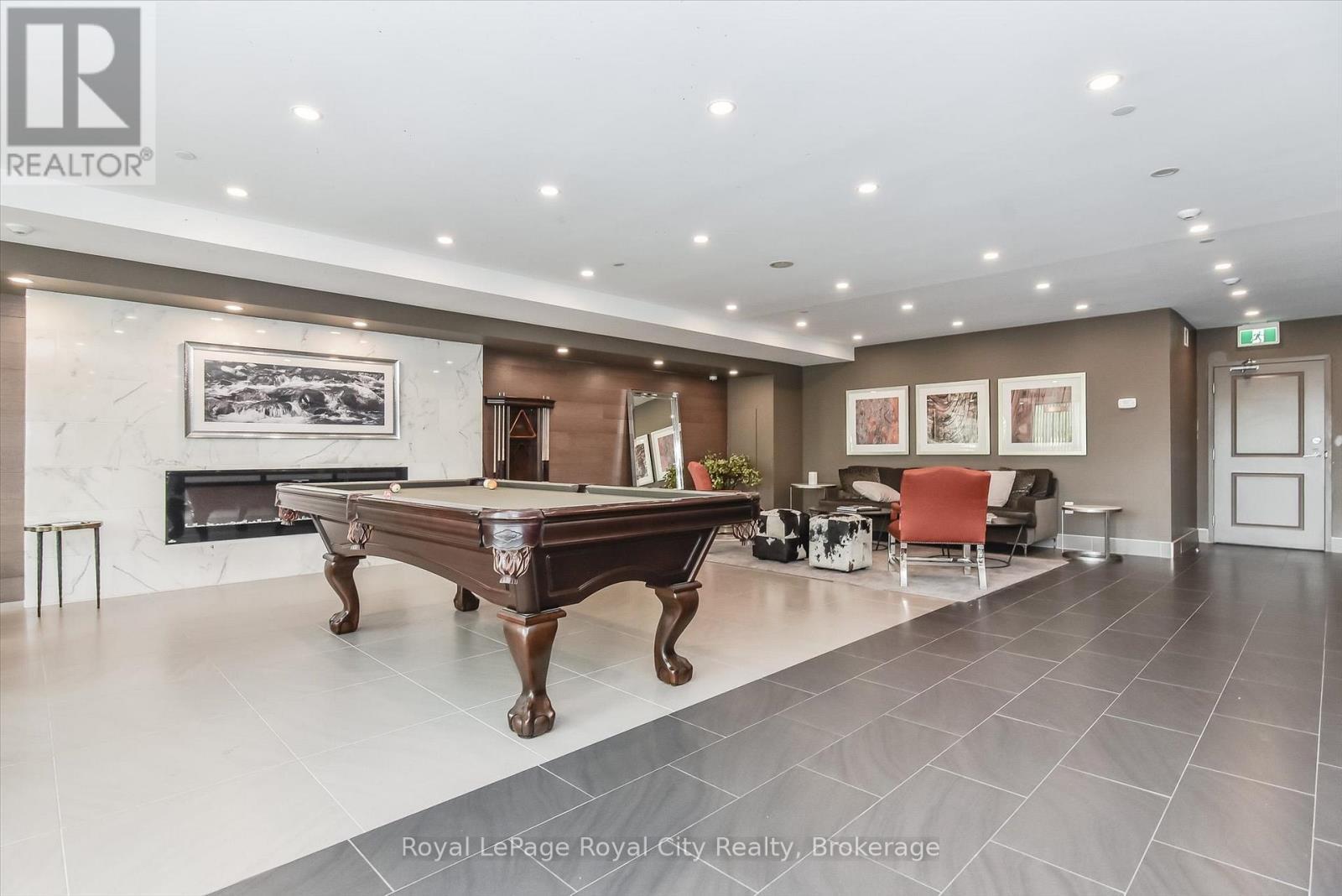 












413 - 150 WELLINGTON STREET E

,
Guelph (Downtown),




Ontario
N1H3R2

