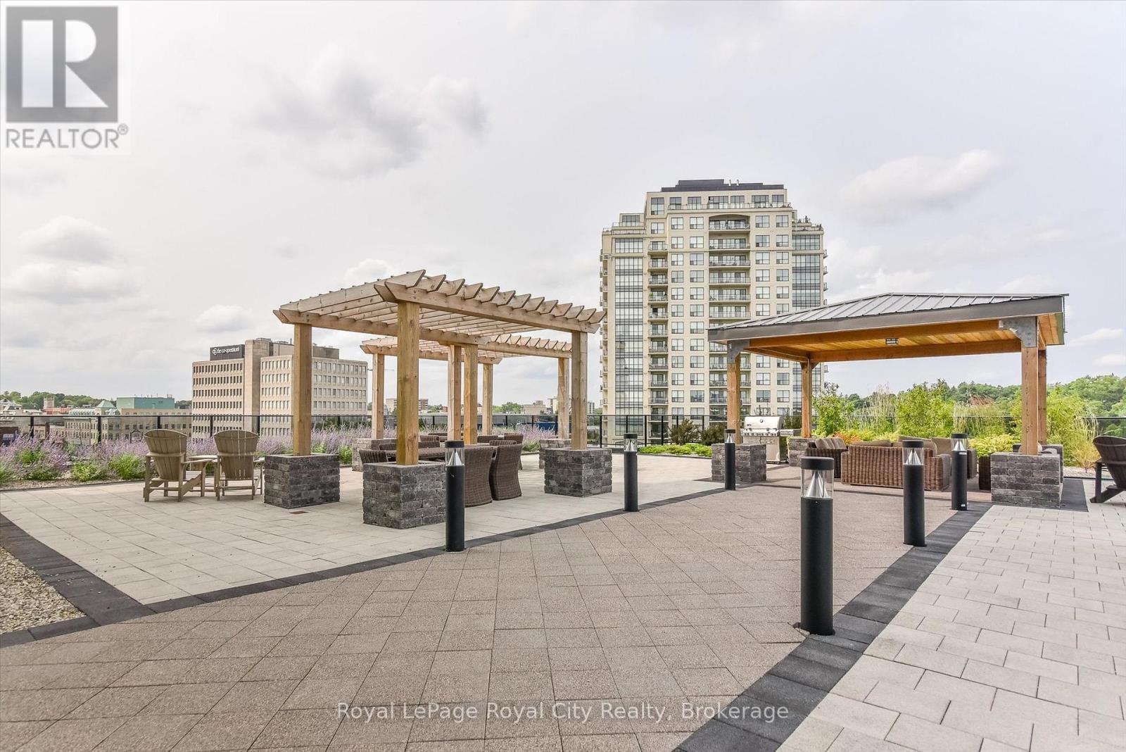 












413 - 150 WELLINGTON STREET E

,
Guelph (Downtown),




Ontario
N1H3R2

