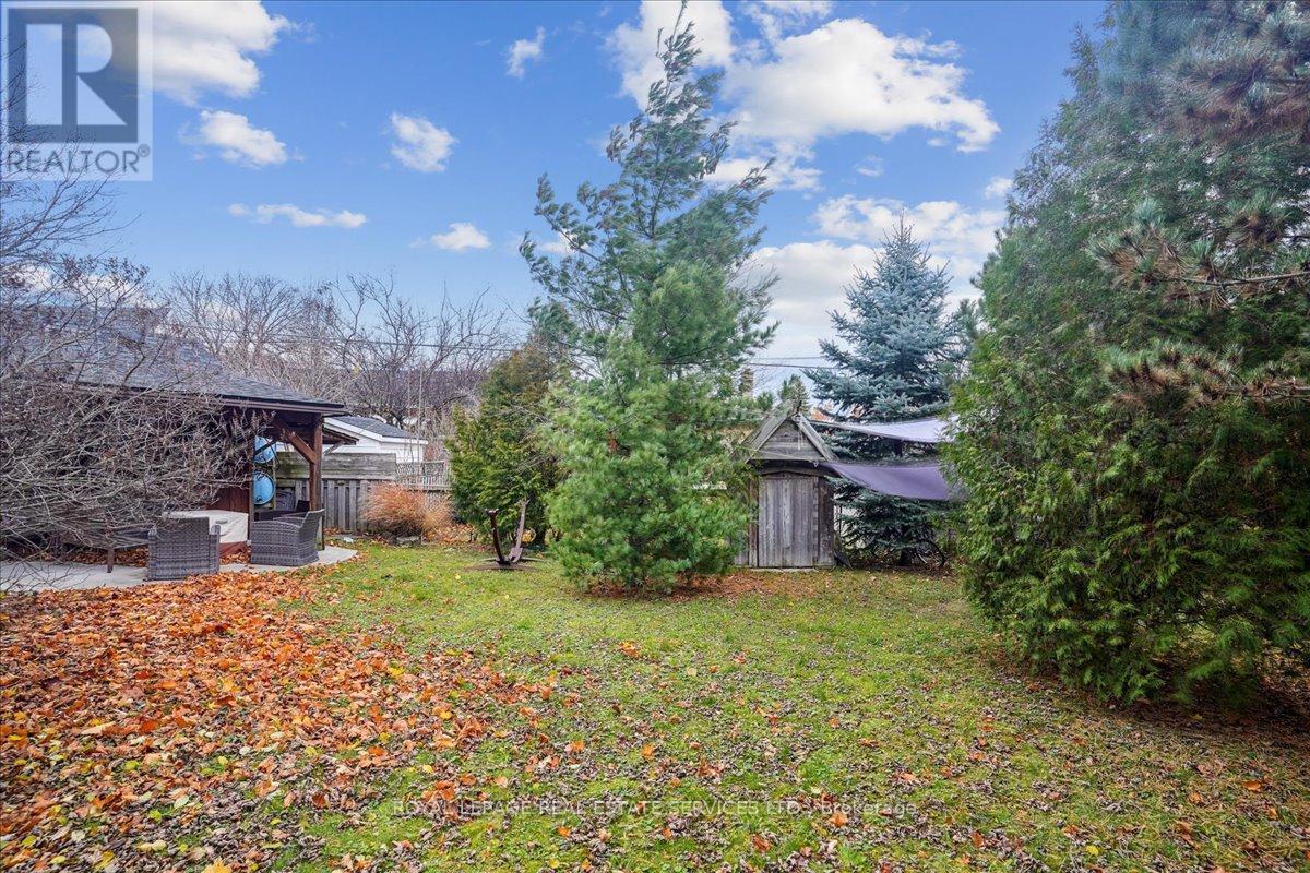 












391 EAST 16TH STREET

,
Hamilton,




Ontario
L9A4K4

