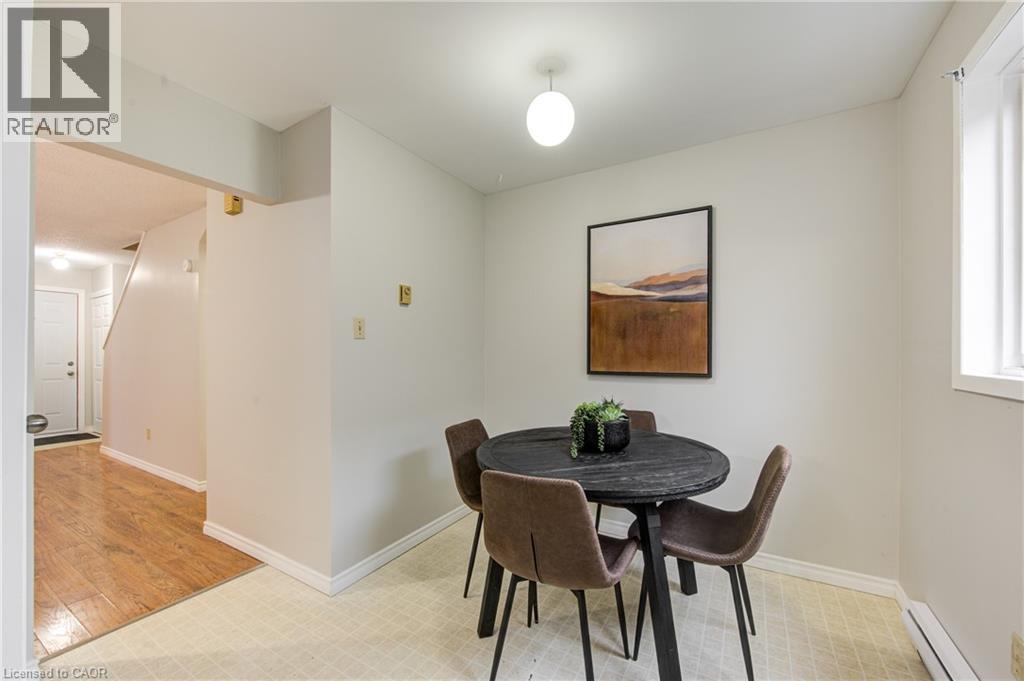 












370 SPRINGBANK Avenue Unit# 7

,
Woodstock,




Ontario
N4T1L3

