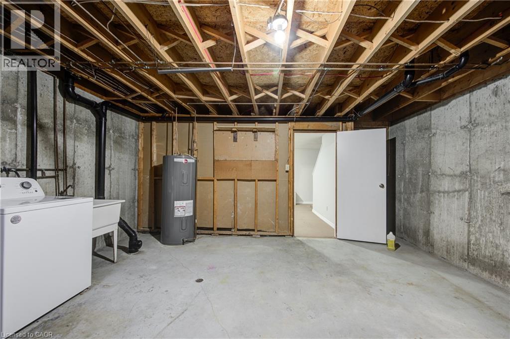 












370 SPRINGBANK Avenue Unit# 7

,
Woodstock,




Ontario
N4T1L3

