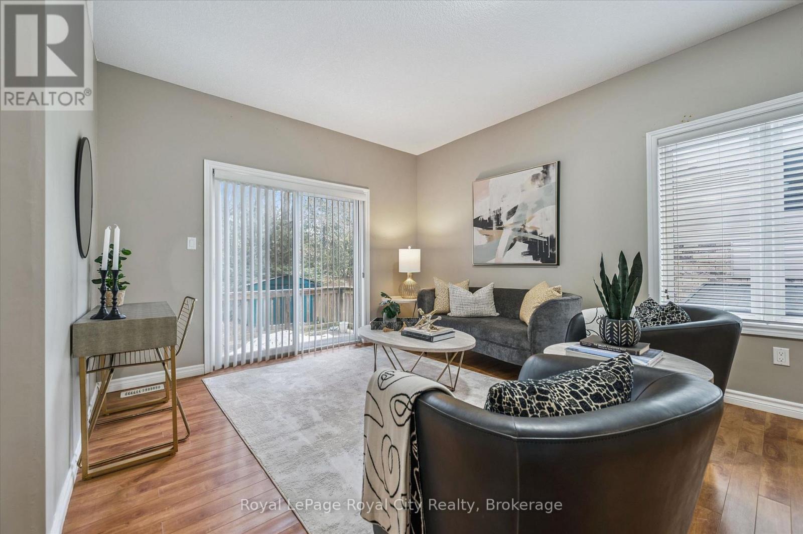 












145 KERTLAND STREET

,
Centre Wellington (Elora/Salem),




Ontario
N0B1S0

