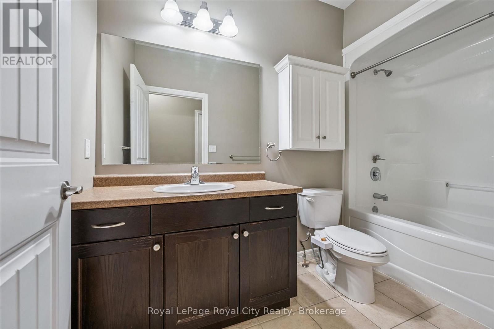 












145 KERTLAND STREET

,
Centre Wellington (Elora/Salem),




Ontario
N0B1S0

