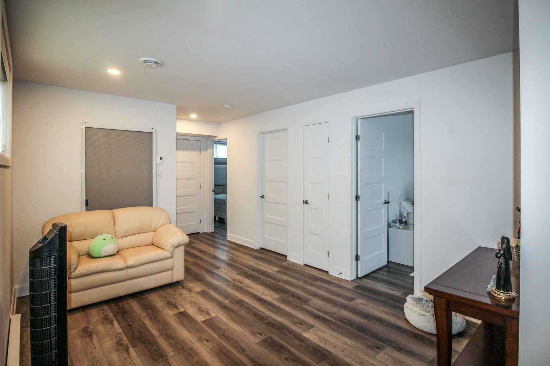 









69


64e Avenue O.

,
Saint-Paul-de-l'Île-aux-Noix,




QC
J0J1G0

