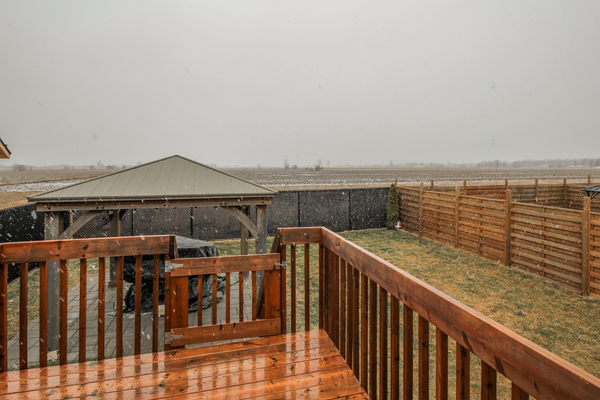 









69


64e Avenue O.

,
Saint-Paul-de-l'Île-aux-Noix,




QC
J0J1G0

