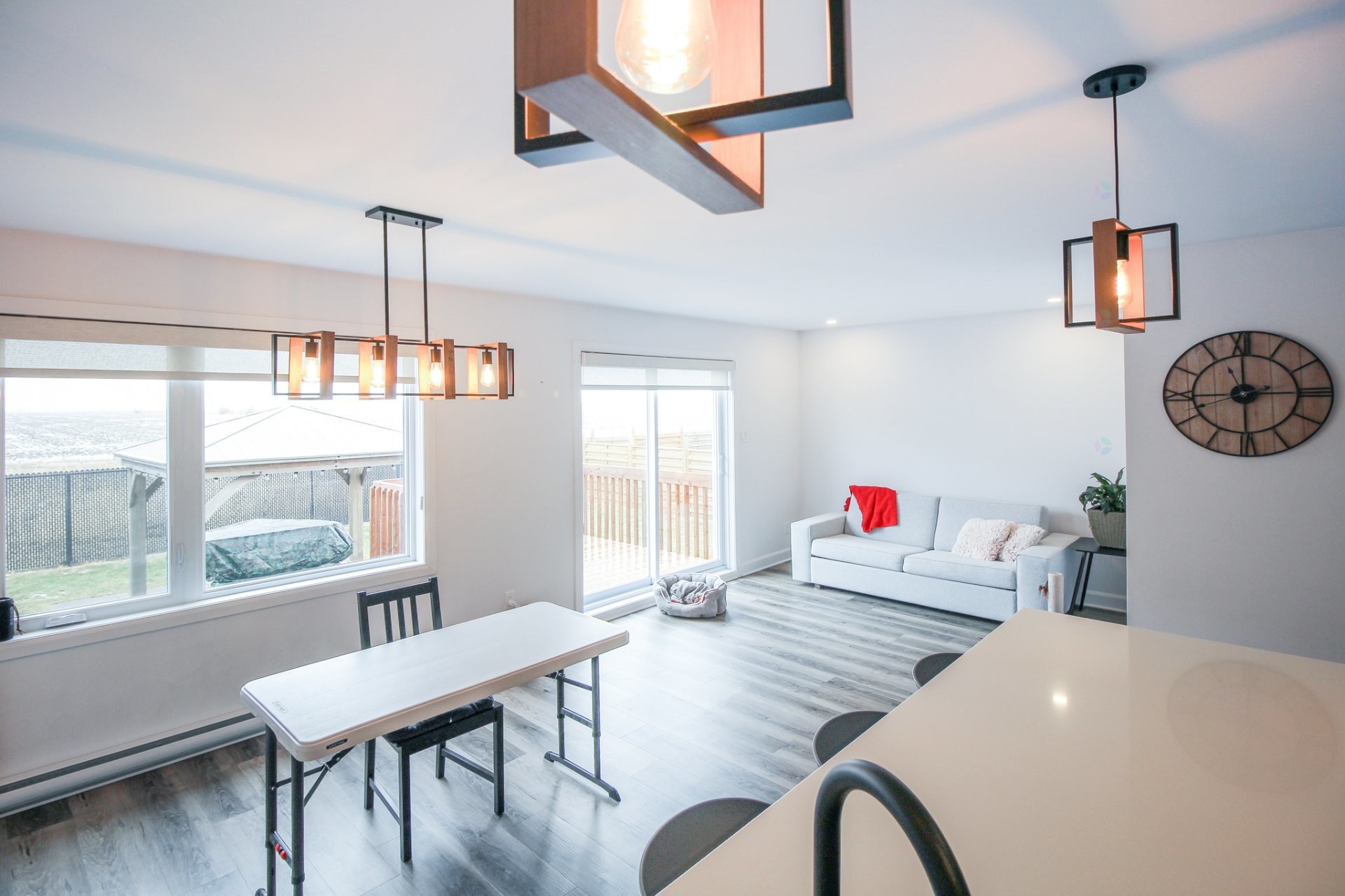 









69


64e Avenue O.

,
Saint-Paul-de-l'Île-aux-Noix,




QC
J0J1G0

