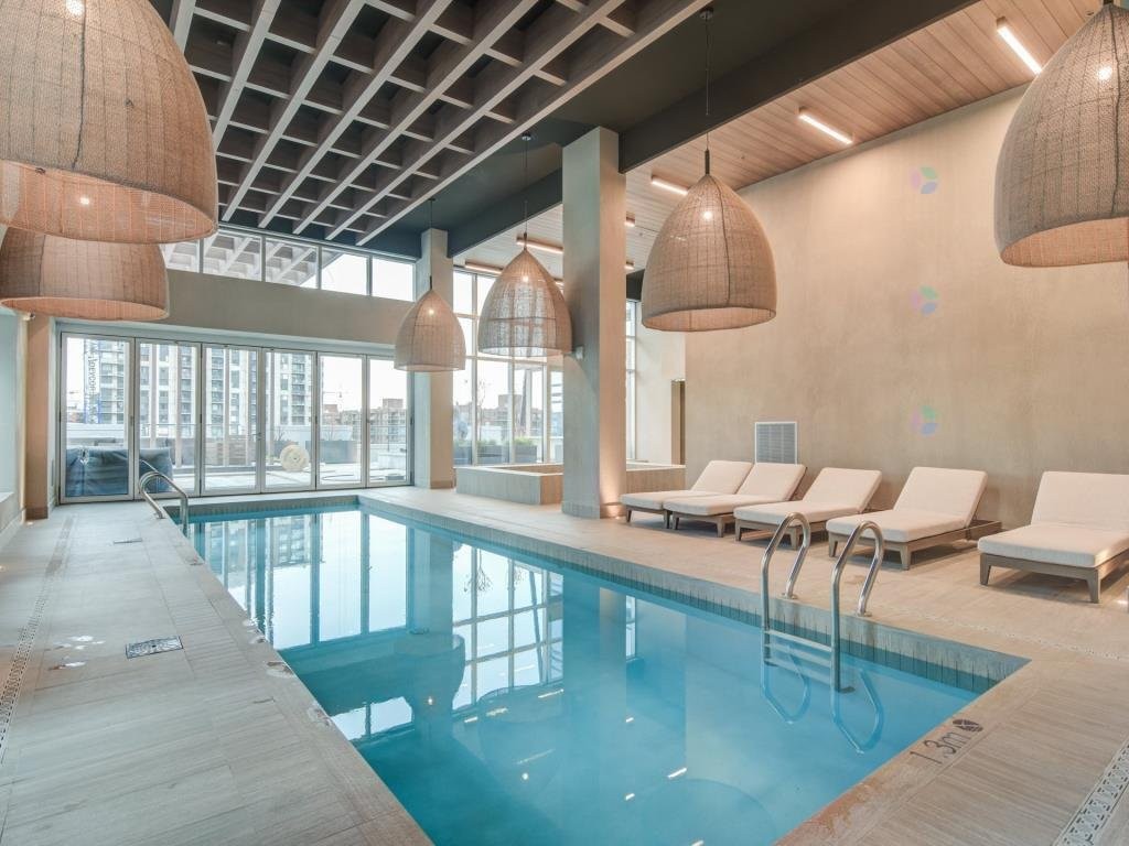 









1288


Rue St-Antoine O.

, 506,
Montréal (Ville-Marie),




QC
H3C0X6

