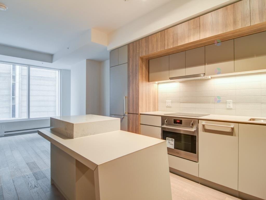 









1288


Rue St-Antoine O.

, 506,
Montréal (Ville-Marie),




QC
H3C0X6

