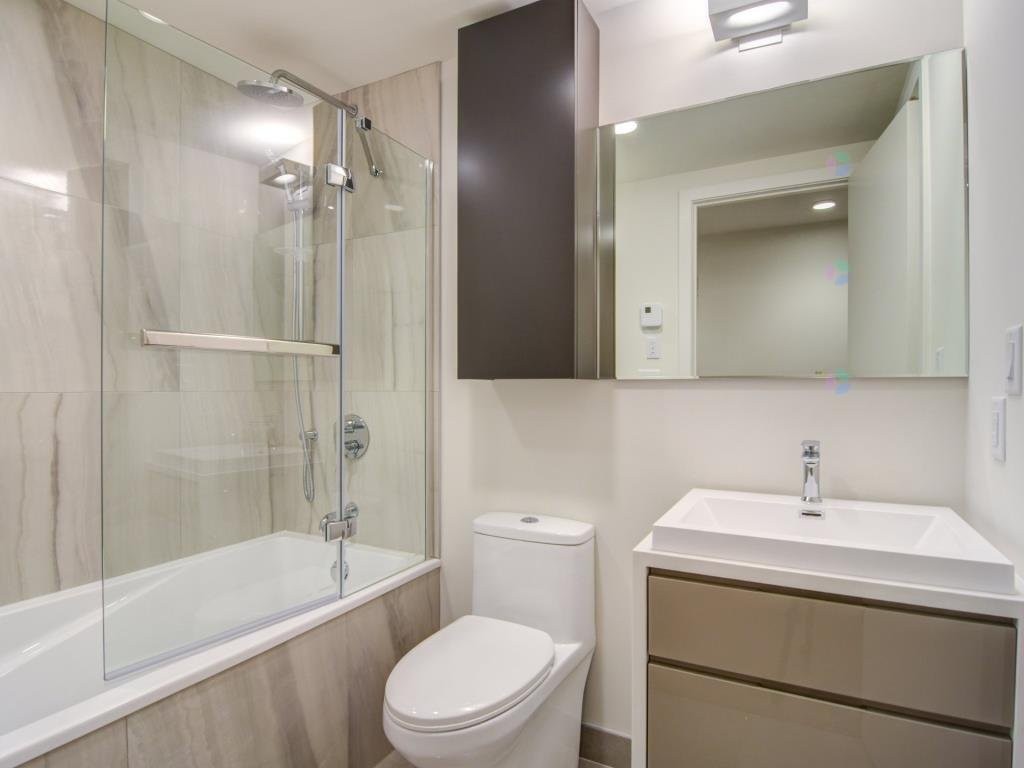 









1288


Rue St-Antoine O.

, 506,
Montréal (Ville-Marie),




QC
H3C0X6

