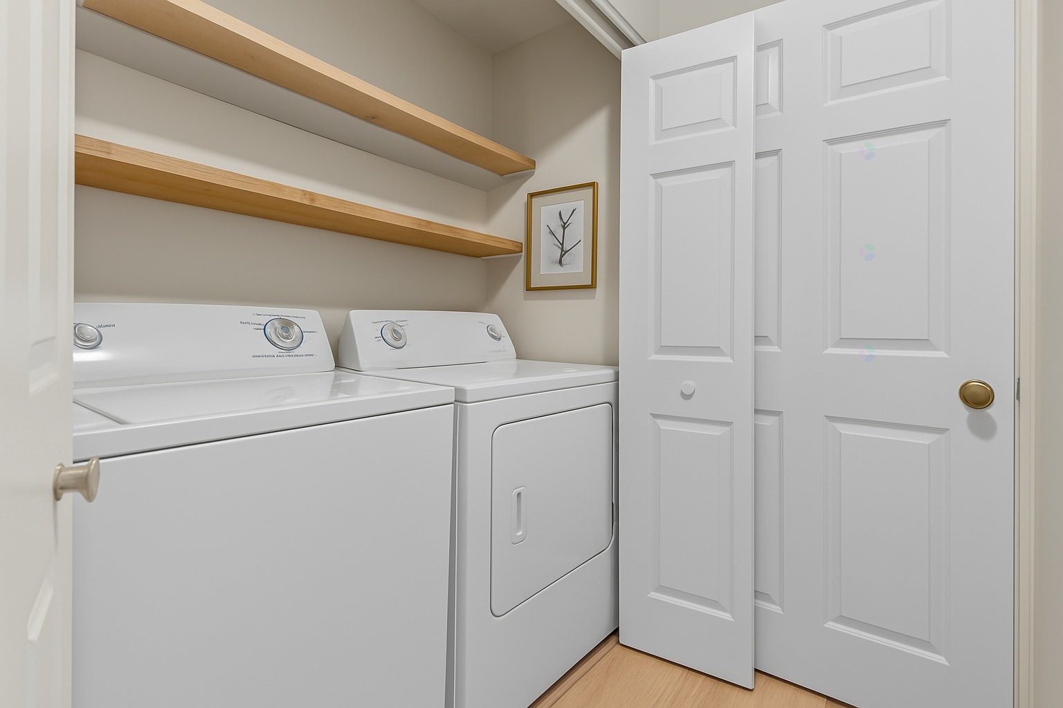 









177

 - 177B


6e Boulevard

,
Terrasse-Vaudreuil,




QC
J7V8G3

