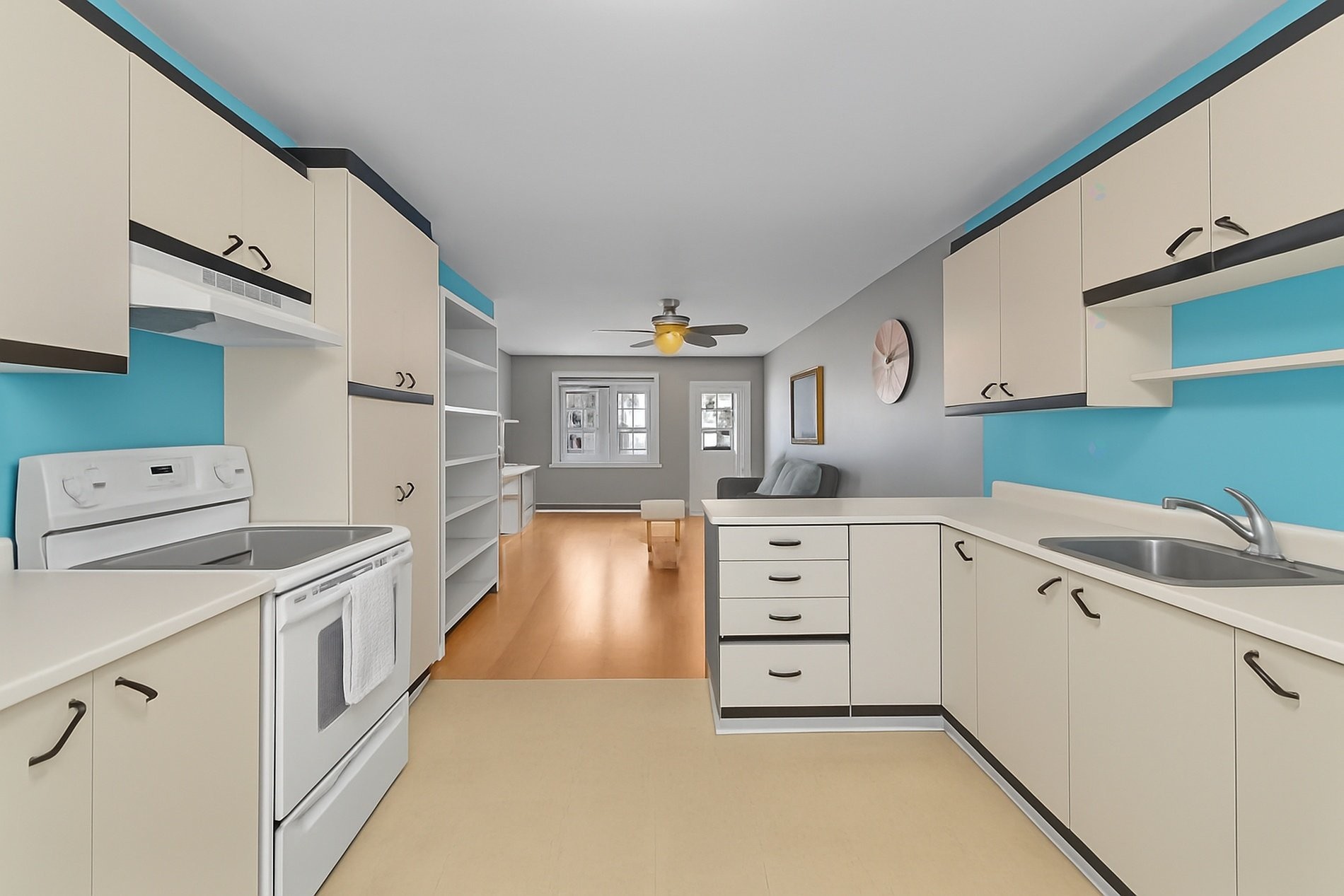 









177

 - 177B


6e Boulevard

,
Terrasse-Vaudreuil,




QC
J7V8G3

