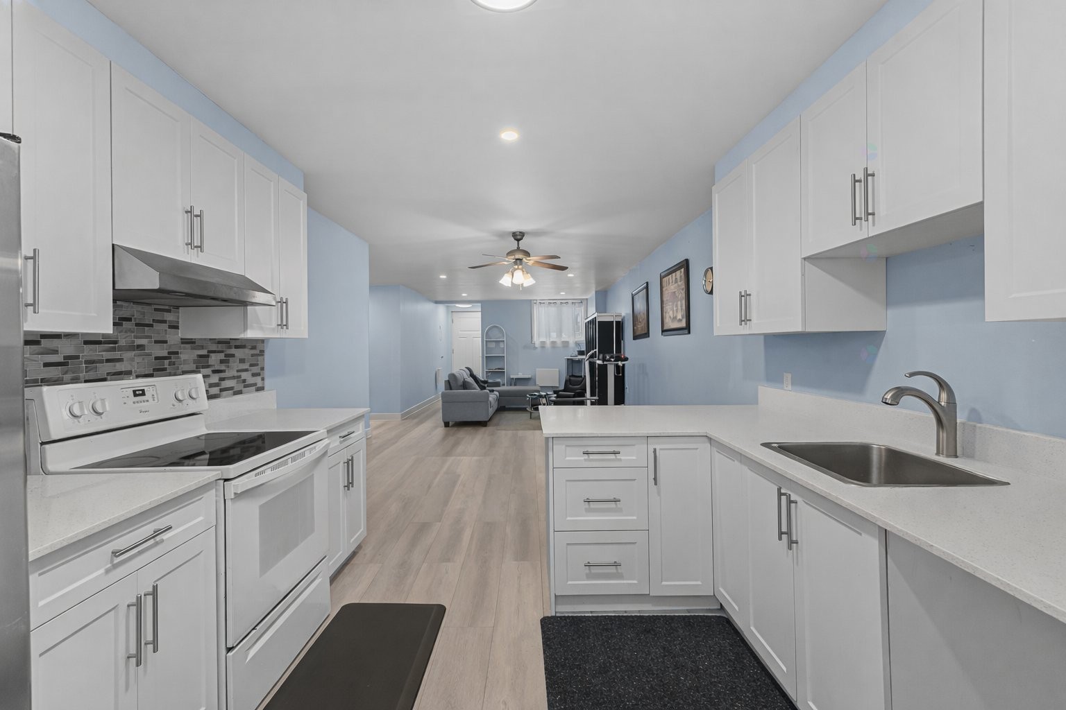 









177

 - 177B


6e Boulevard

,
Terrasse-Vaudreuil,




QC
J7V8G3

